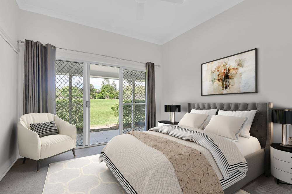 8 Sovereign Way, SAMFORD VALLEY, QLD 4520