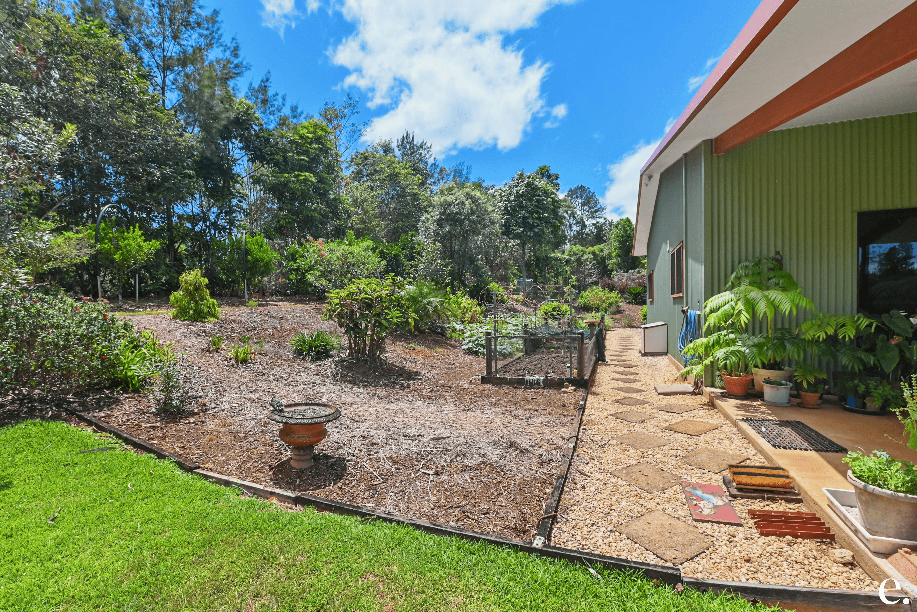 29 Imrie Close, LAKE EACHAM, QLD 4884