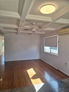 15 Hillcrest Parade, MIAMI, QLD 4220