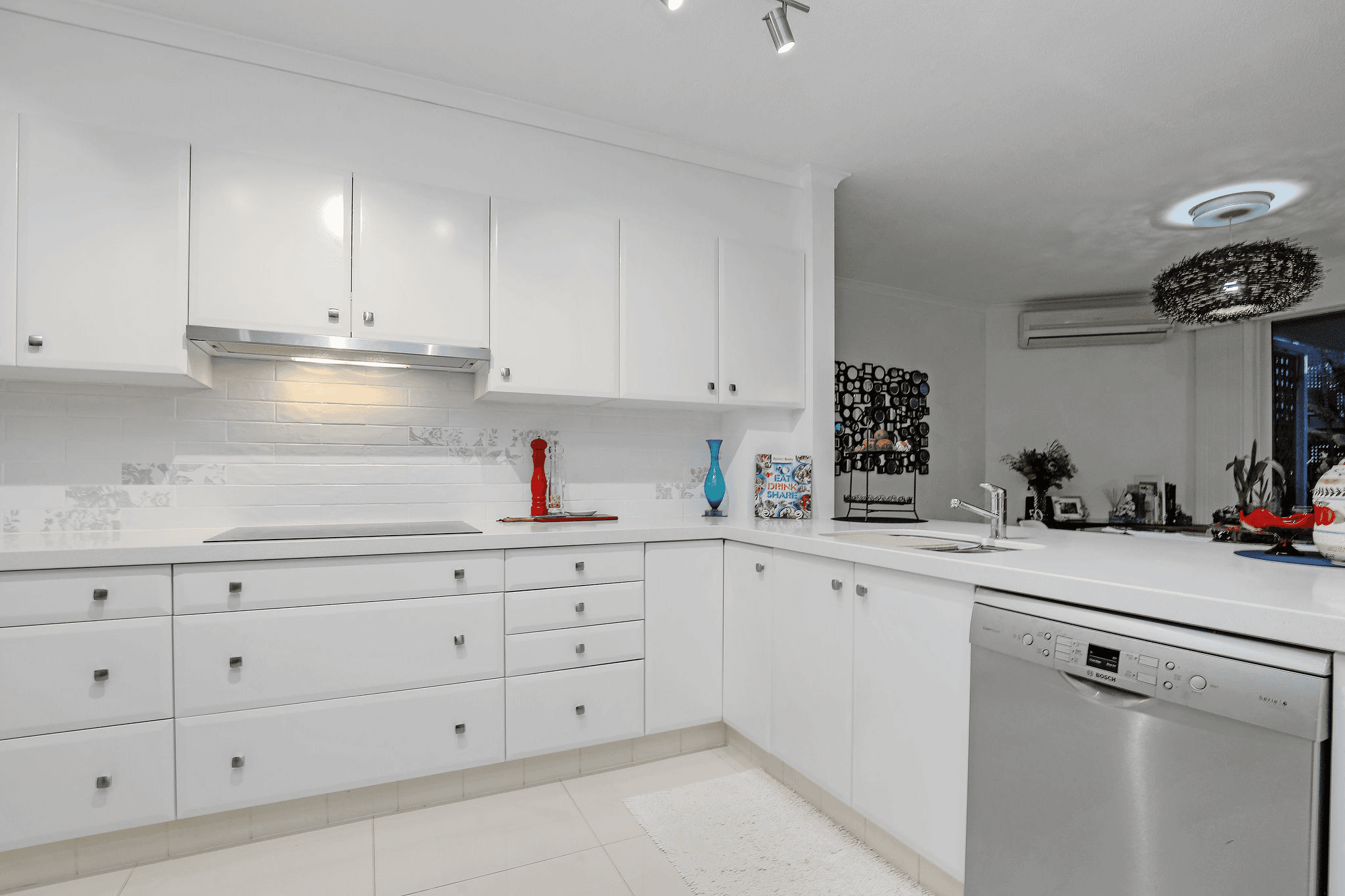 15/75 Morala Avenue, RUNAWAY BAY, QLD 4216