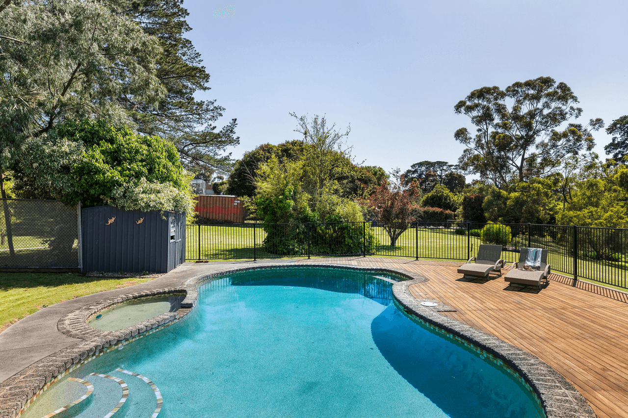 225 Potts Road, SKYE, VIC 3977