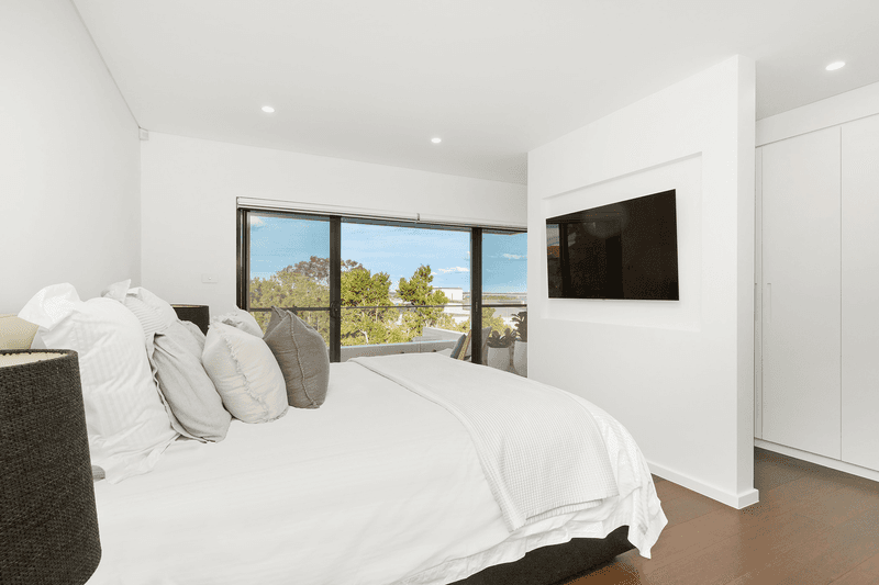 8 Coogarah Street, Blakehurst, NSW 2221