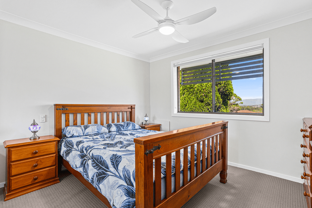 55 Cox Parade, Mount Warrigal, NSW 2528