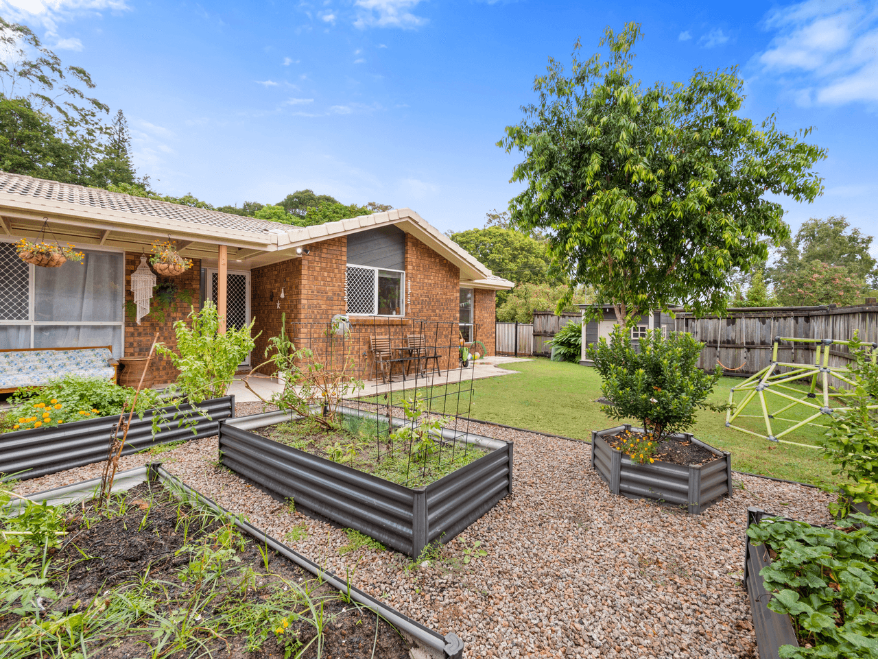 22 Avocado Crescent, BLI BLI, QLD 4560