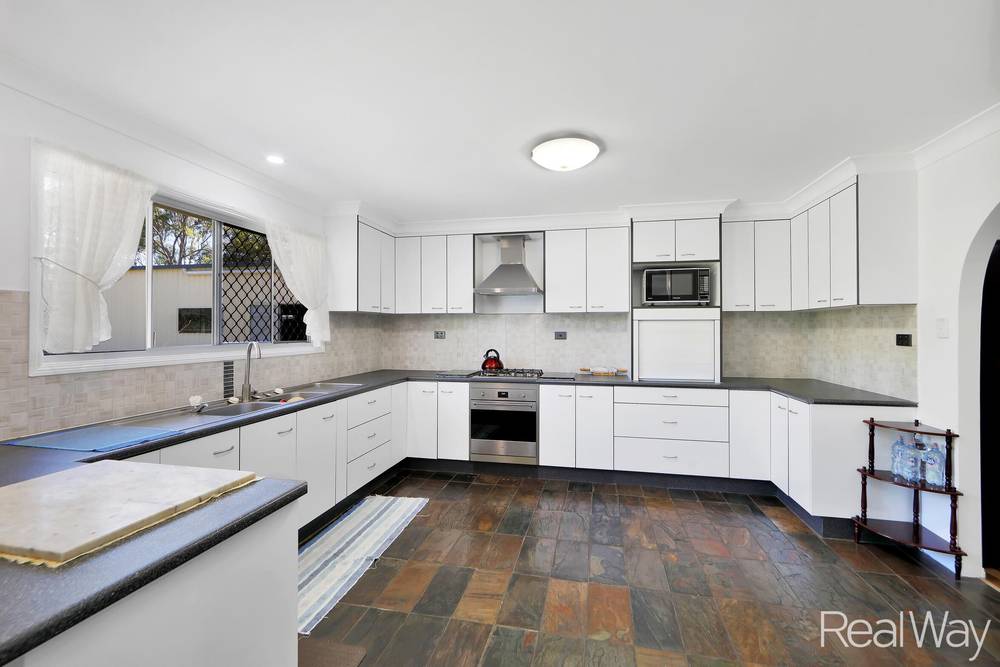 21 Sharon Park Lane, Sharon, QLD 4670