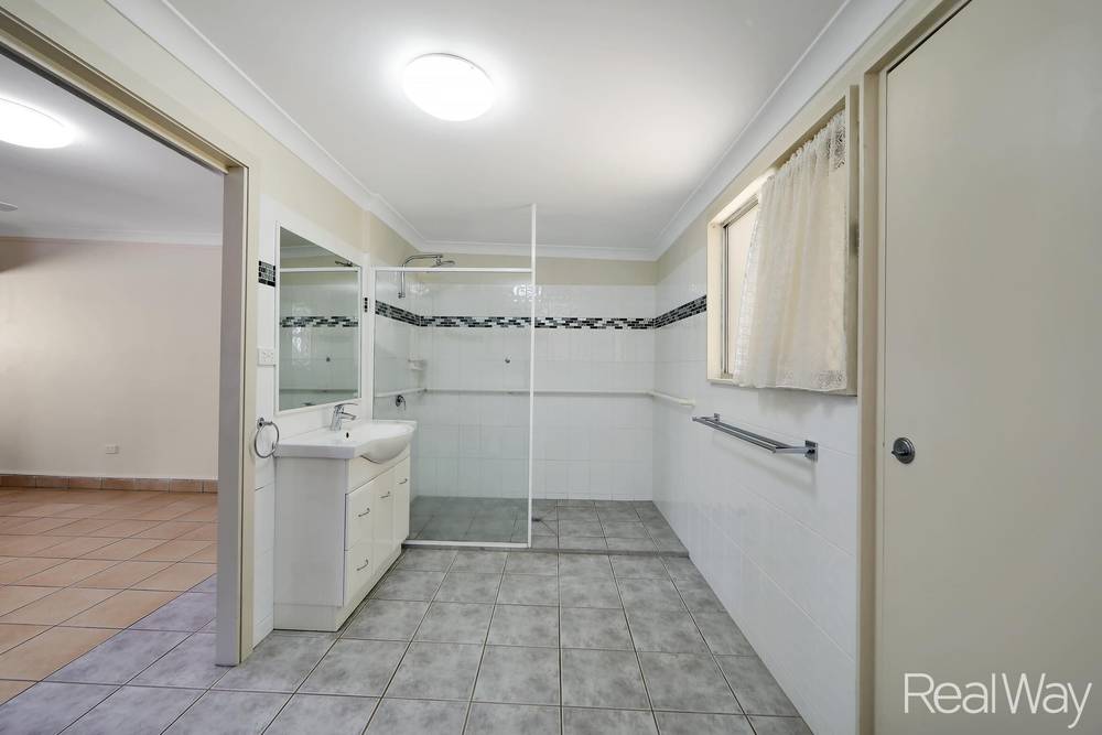 21 Sharon Park Lane, Sharon, QLD 4670