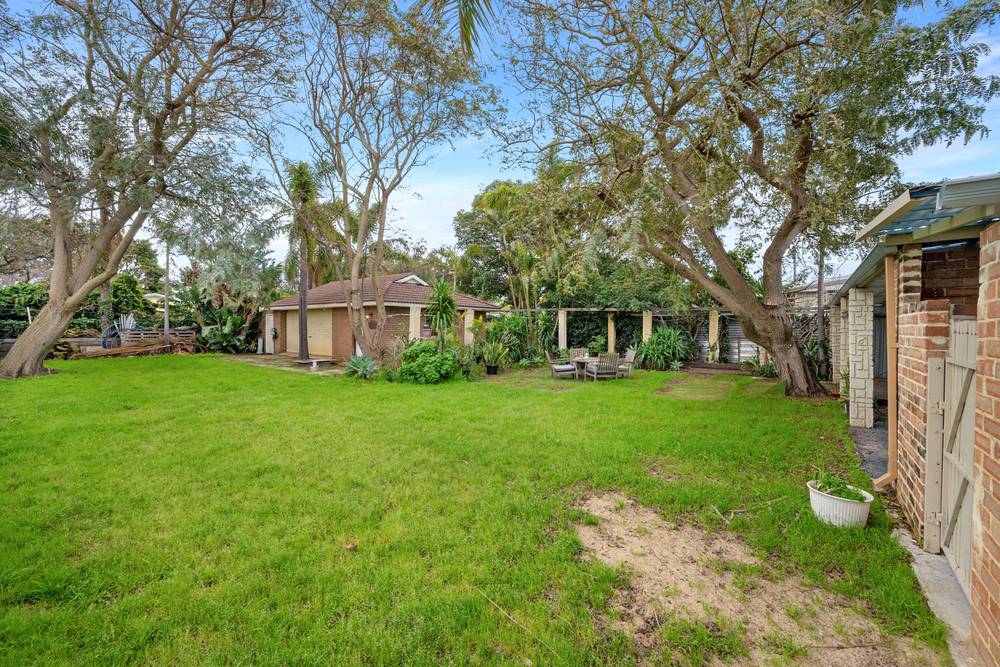 15 Cobblers Street, FALCON, WA 6210