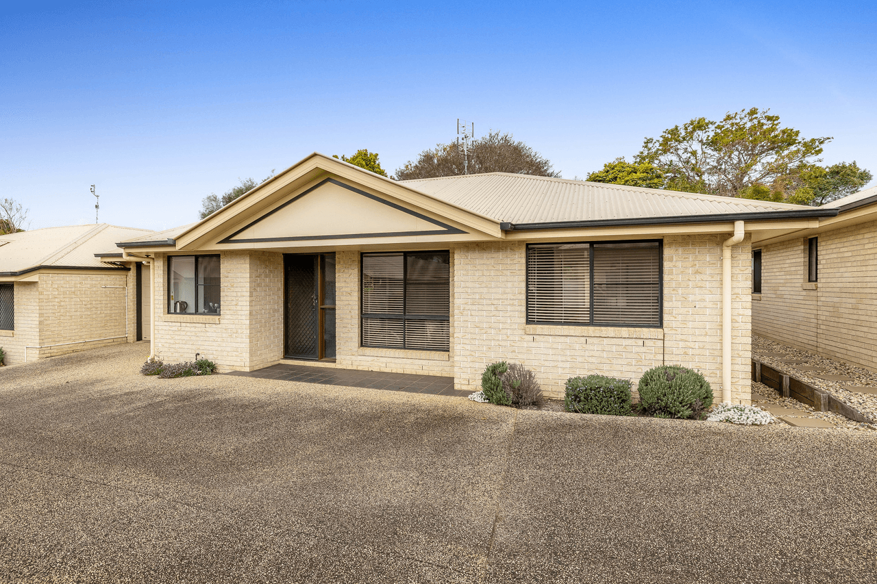 3/451 Alderley Street, HARRISTOWN, QLD 4350