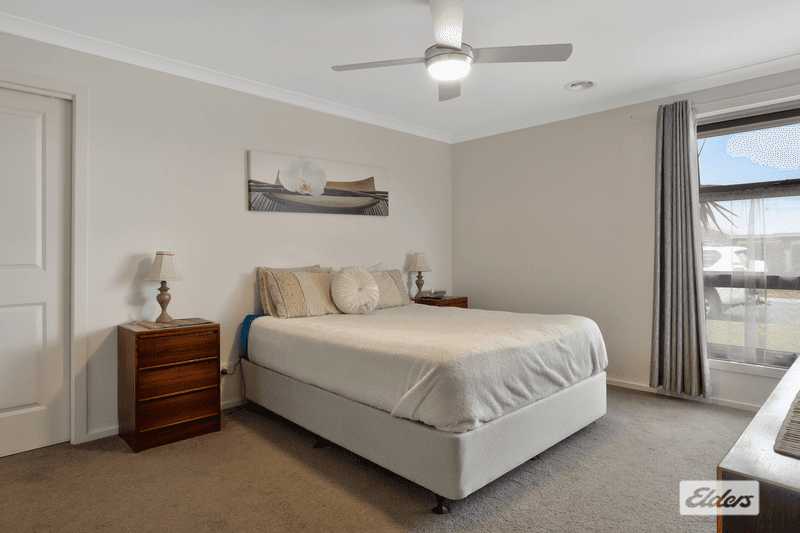 15 Gilson Place, Howlong, NSW 2643