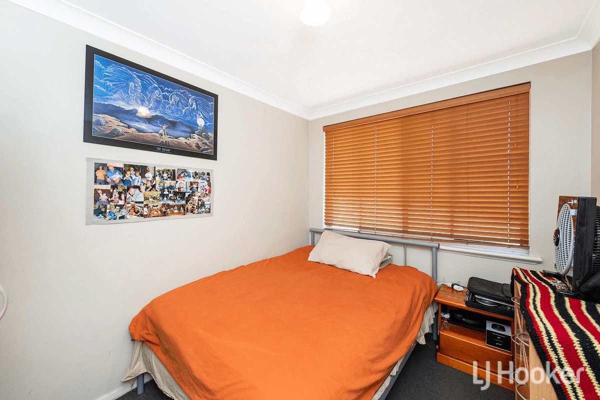 2A Wyeree Road, MANDURAH, WA 6210