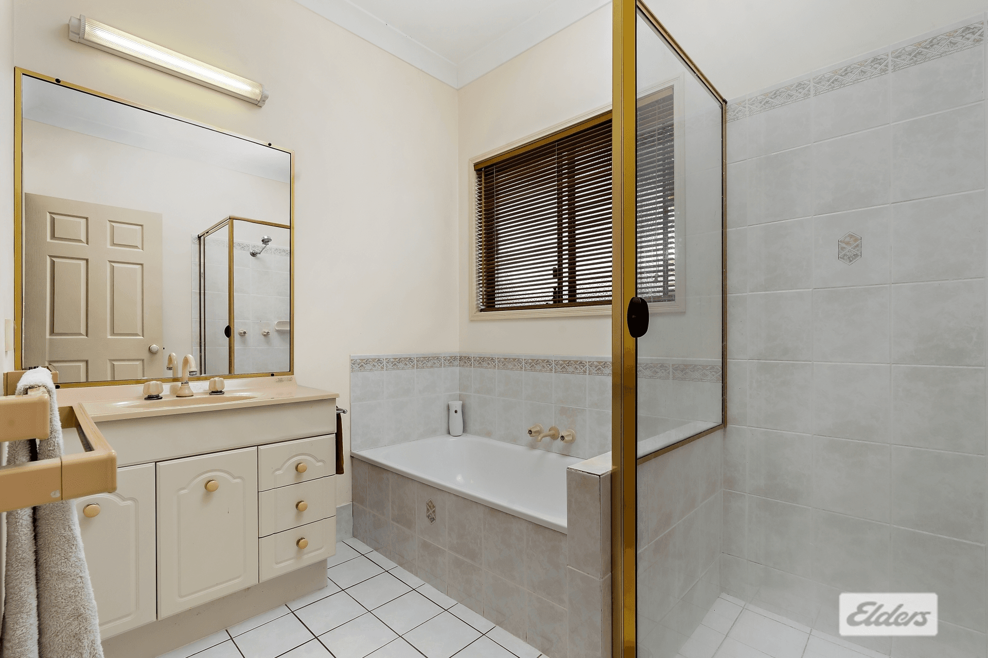 86 Avon Avenue, Banksia Beach, QLD 4507