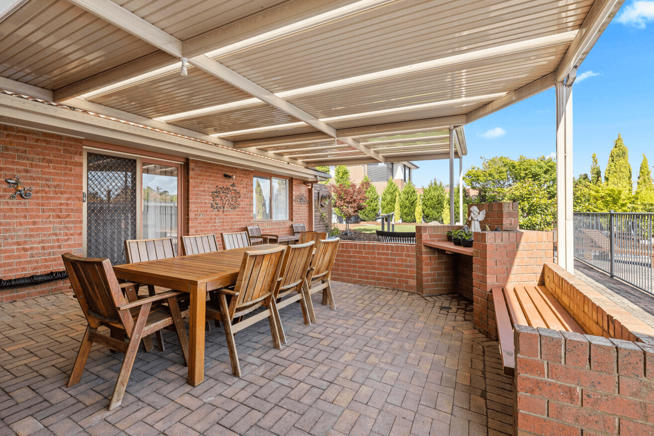 12 Moorhead Avenue, Mornington, VIC 3931