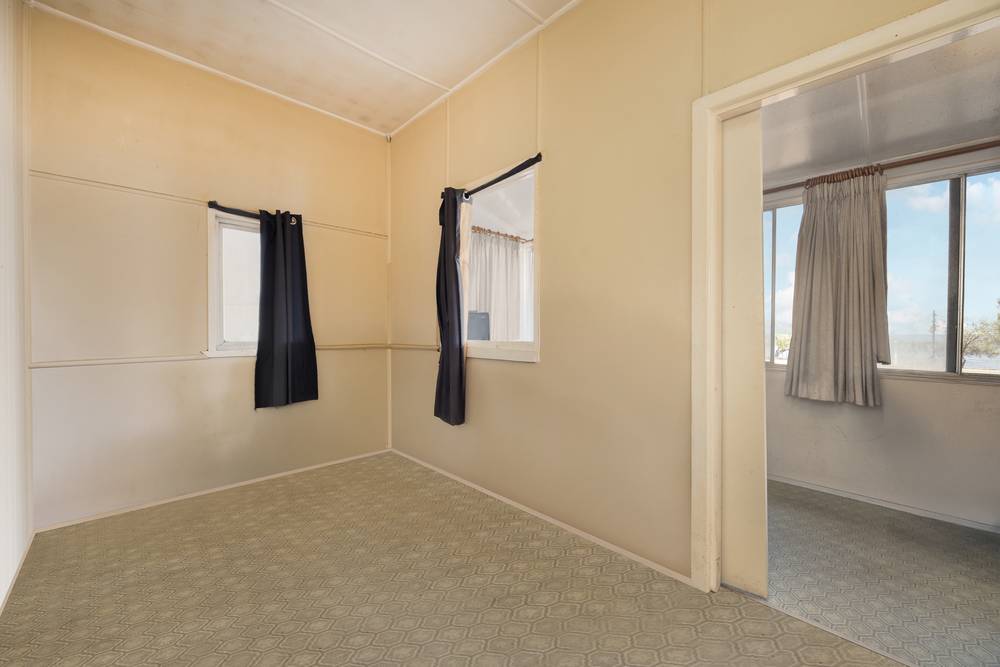 74 Hornibrook Esplanade, Clontarf, QLD 4019