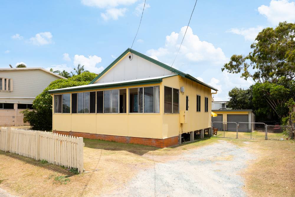 74 Hornibrook Esplanade, Clontarf, QLD 4019