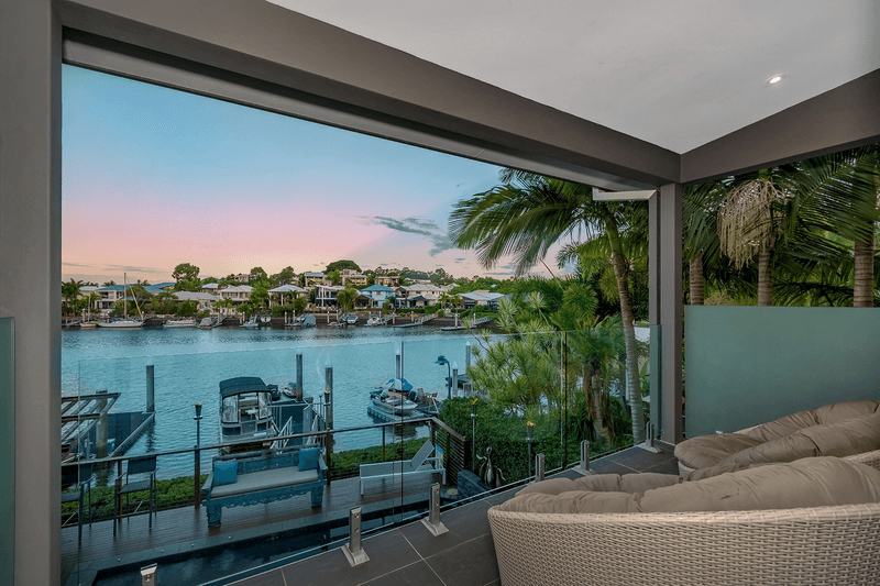 5 Ripple Court, COOMERA WATERS, QLD 4209