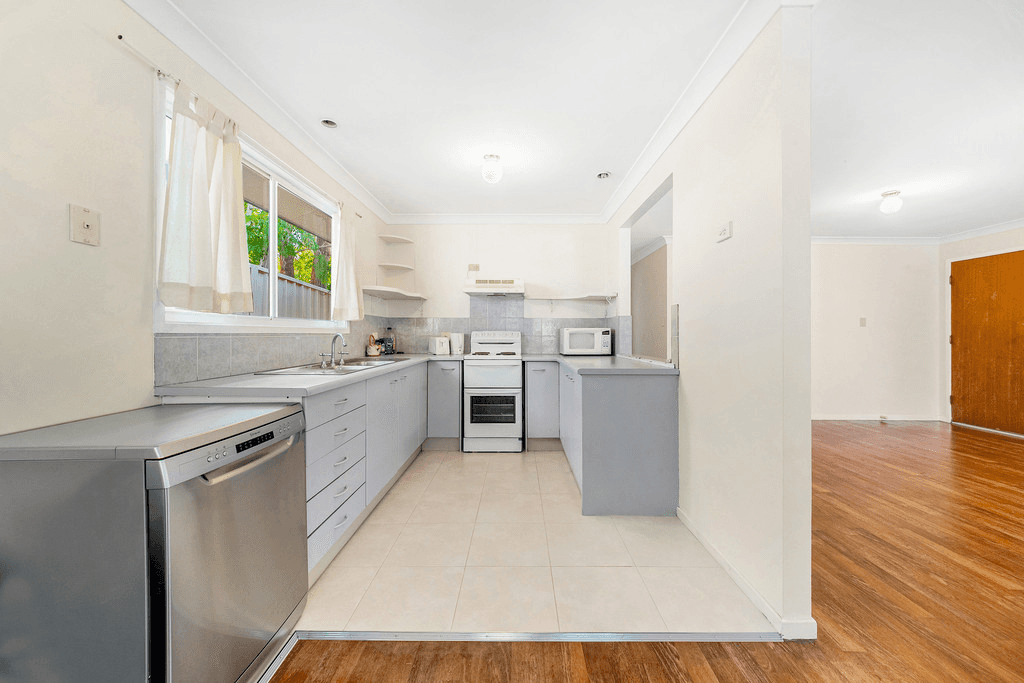 43 Leumeah Avenue, CHAIN VALLEY BAY, NSW 2259