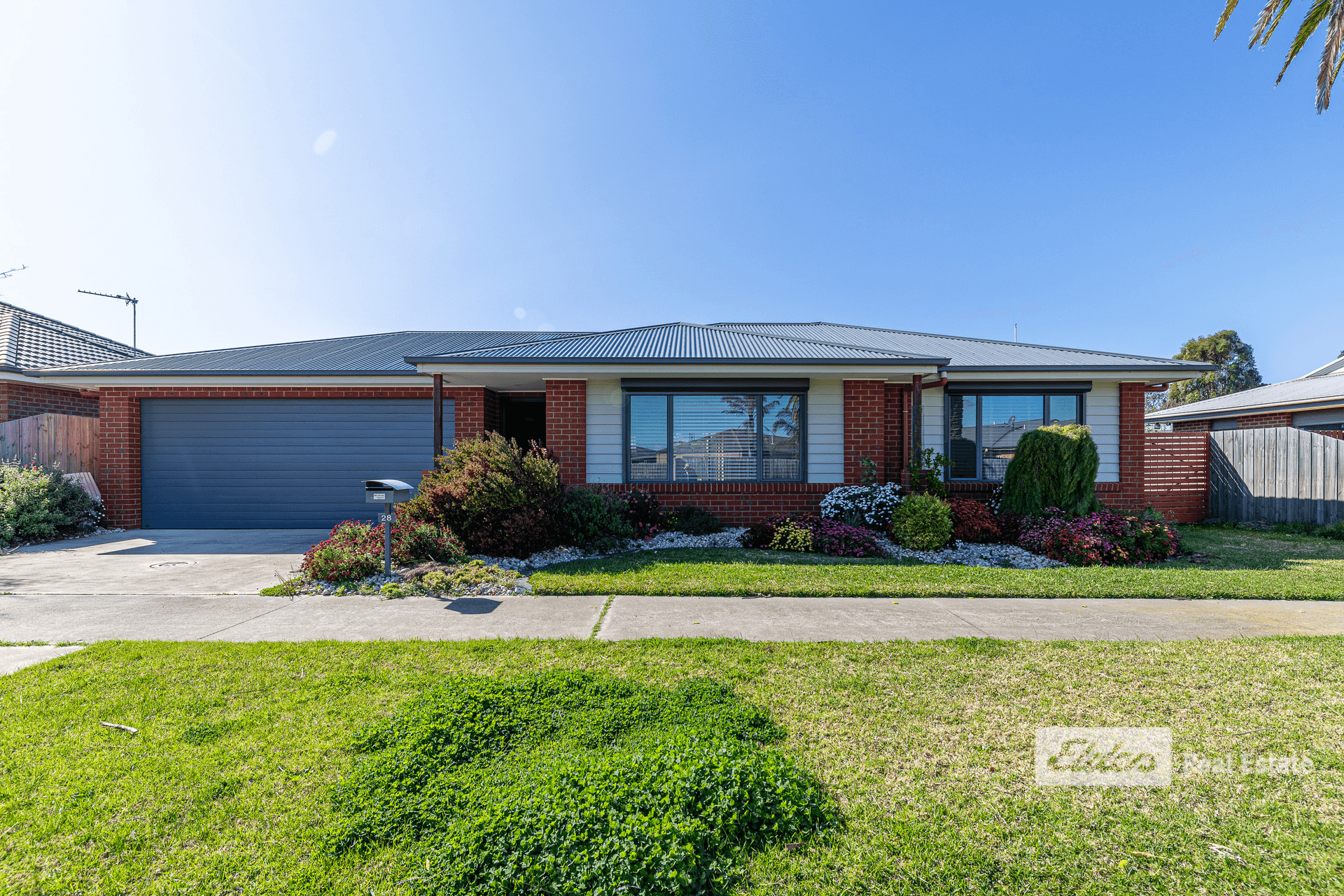 28 Palm Avenue, Paynesville, VIC 3880