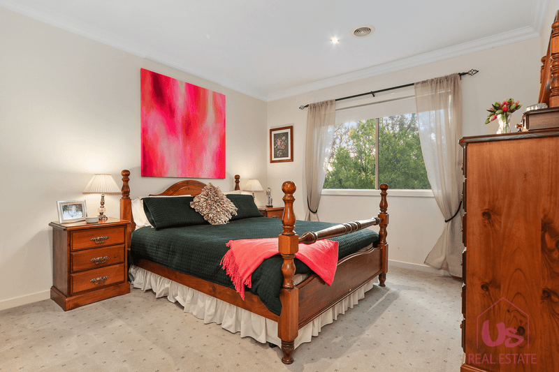 33 Kingston Road, LANGWARRIN, VIC 3910