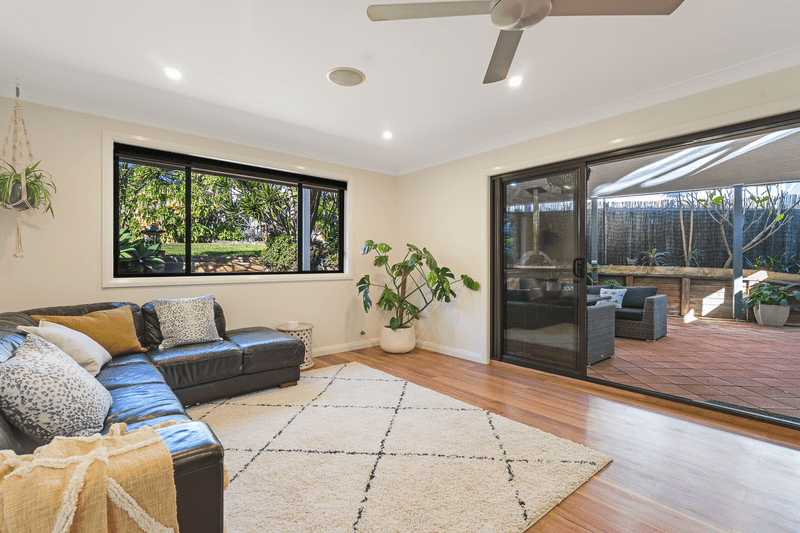 3 Wards Hill Road, KILLCARE HEIGHTS, NSW 2257