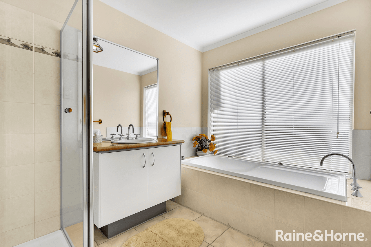 9 Somerville Lane, RIDDELLS CREEK, VIC 3431