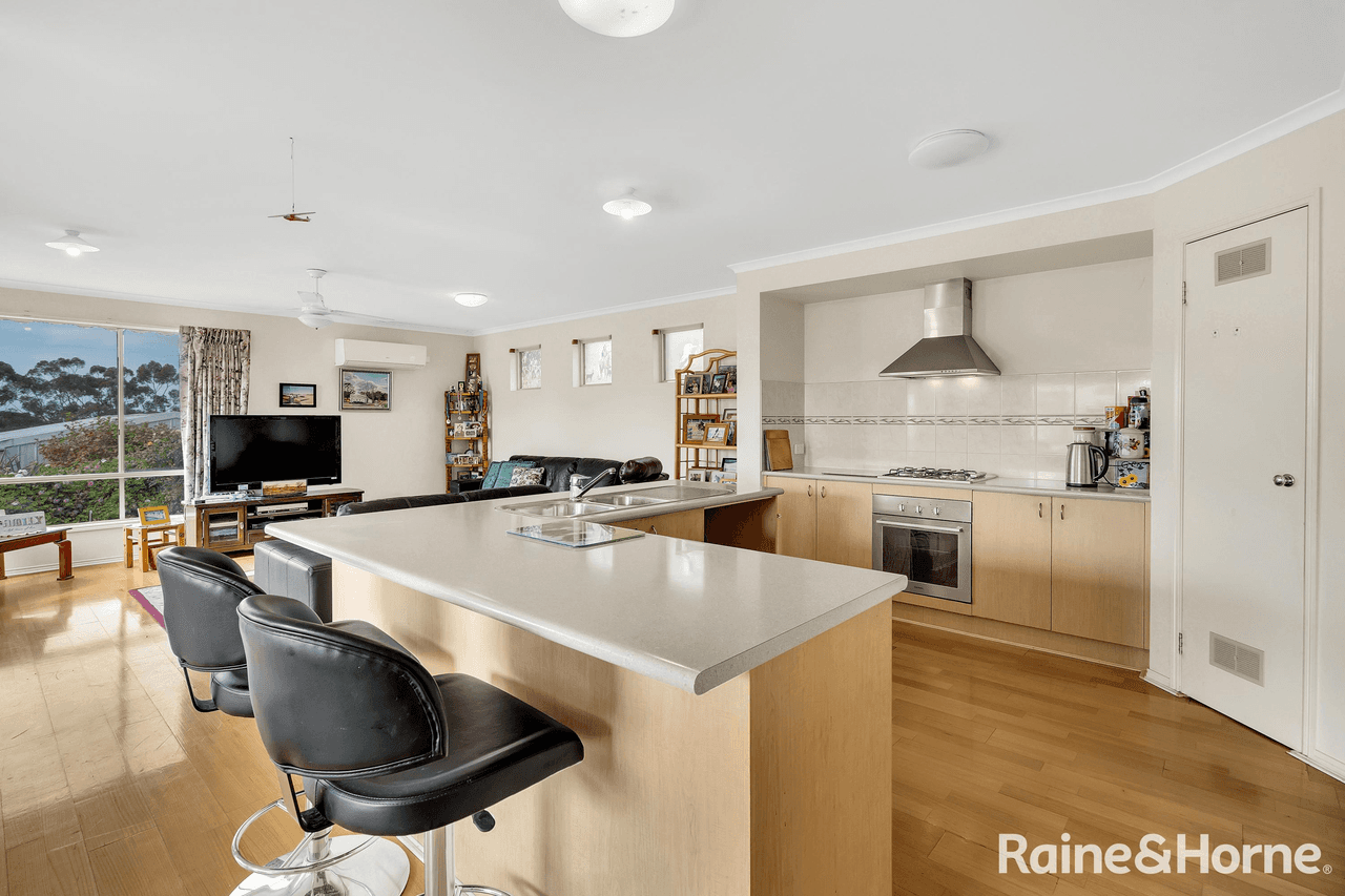 9 Somerville Lane, RIDDELLS CREEK, VIC 3431