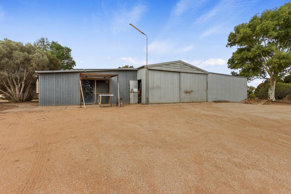 12210 Augusta Highway, NAPPERBY, SA 5540