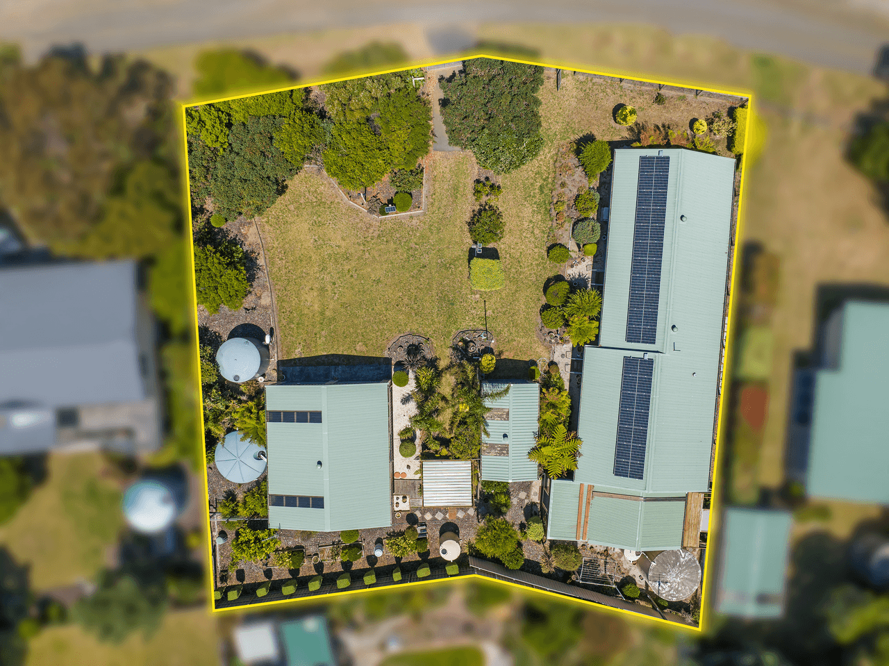 33-35 Landscape Drive, VENUS BAY, VIC 3956