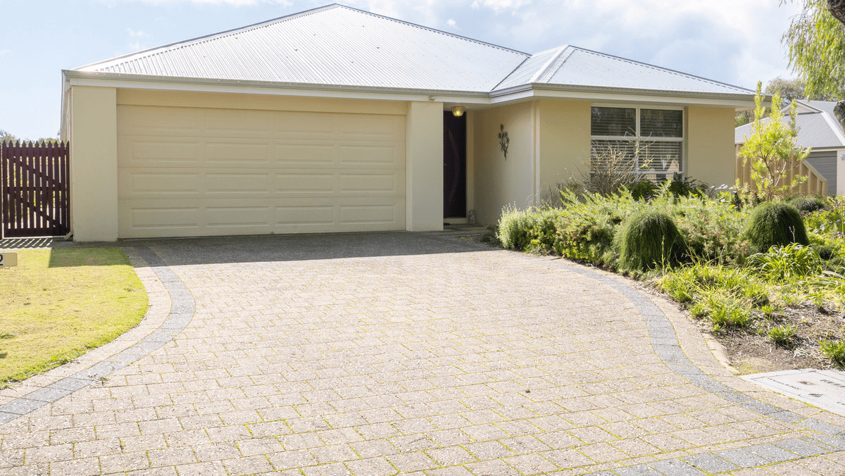 2 Koel Way, Broadwater, WA 6280