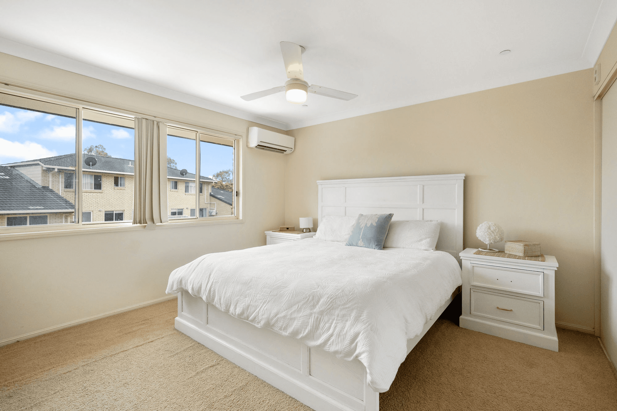 230/2 Nicol Way, BRENDALE, QLD 4500