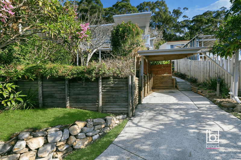 11 Hughes Street, POINT CLARE, NSW 2250