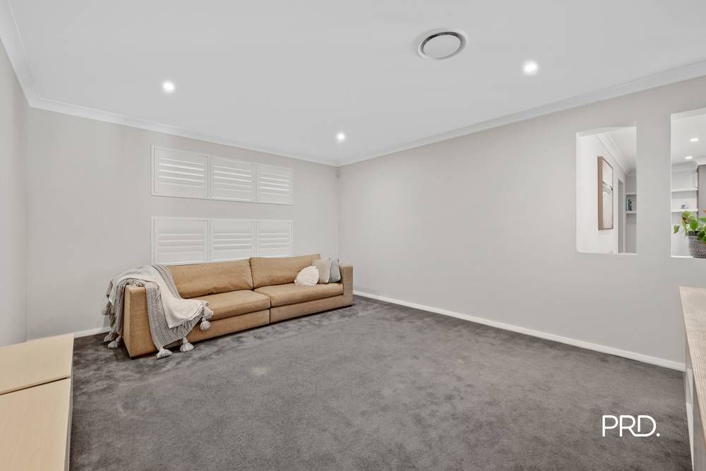 29 Deerubbin Drive, GLENMORE PARK, NSW 2745