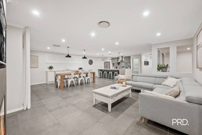 29 Deerubbin Drive, GLENMORE PARK, NSW 2745