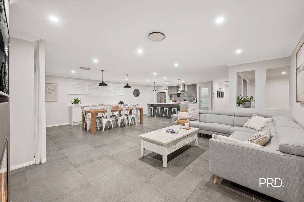 29 Deerubbin Drive, GLENMORE PARK, NSW 2745