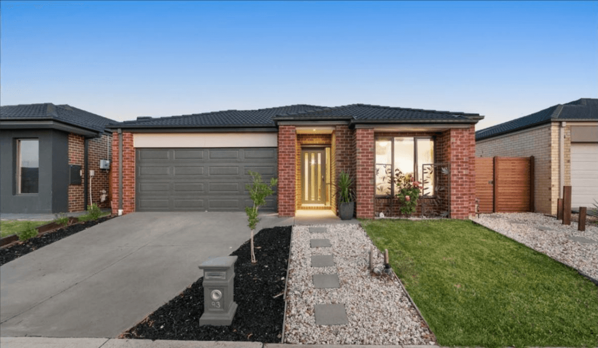 93 Selandra Boulevard, Clyde North, VIC 3978