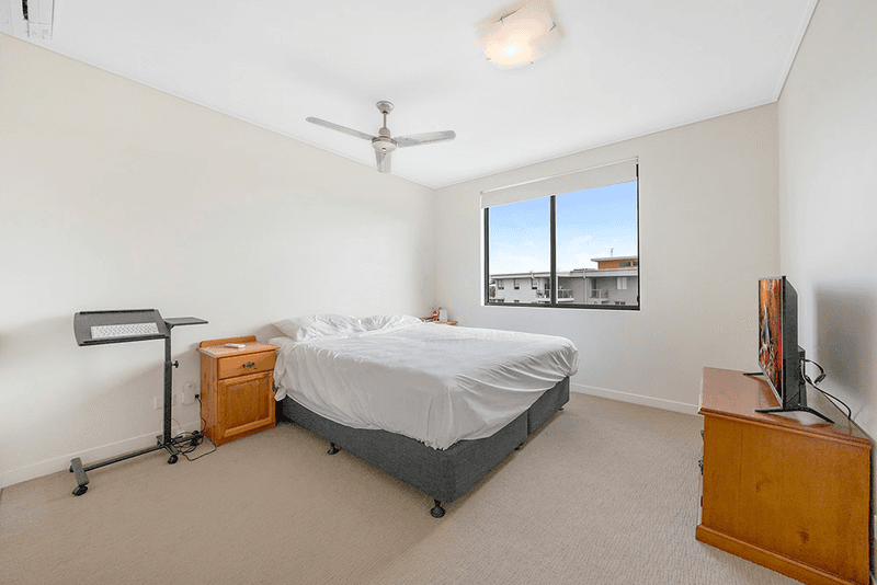 735/64 Sickle Avenue, Hope Island, QLD 4212