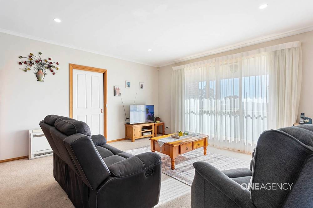 1/37 Thorne Street, UPPER BURNIE, TAS 7320