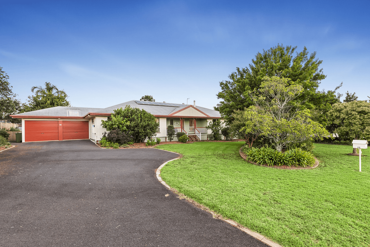 23 Flamingo Road, Highfields, QLD 4352