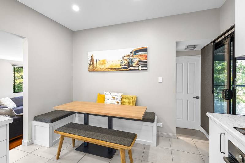 105 Panorama Drive, NAMBOUR, QLD 4560