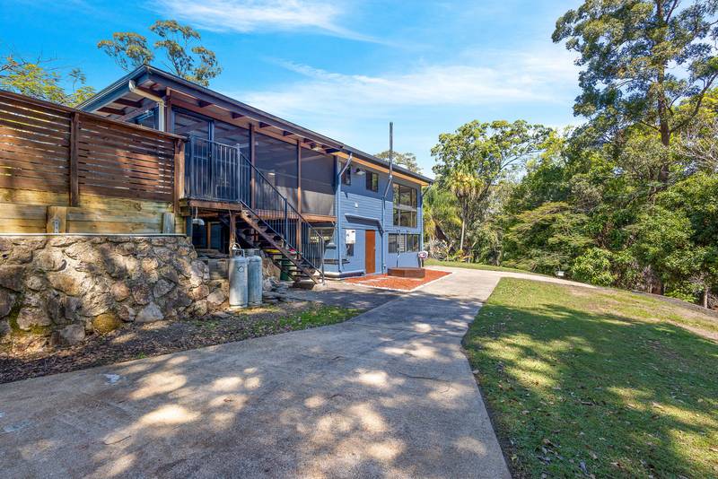 105 Panorama Drive, NAMBOUR, QLD 4560