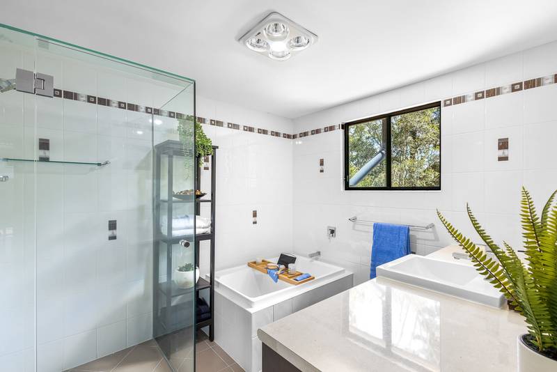 105 Panorama Drive, NAMBOUR, QLD 4560