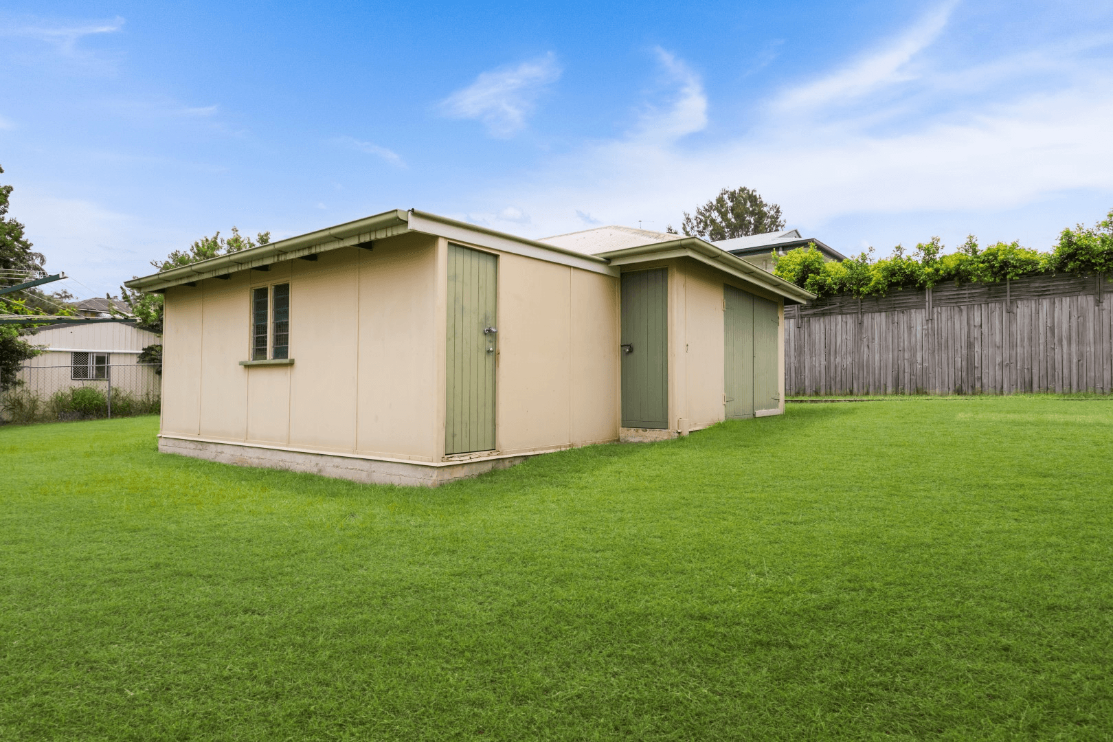 38 Smith Street, NORTH IPSWICH, QLD 4305