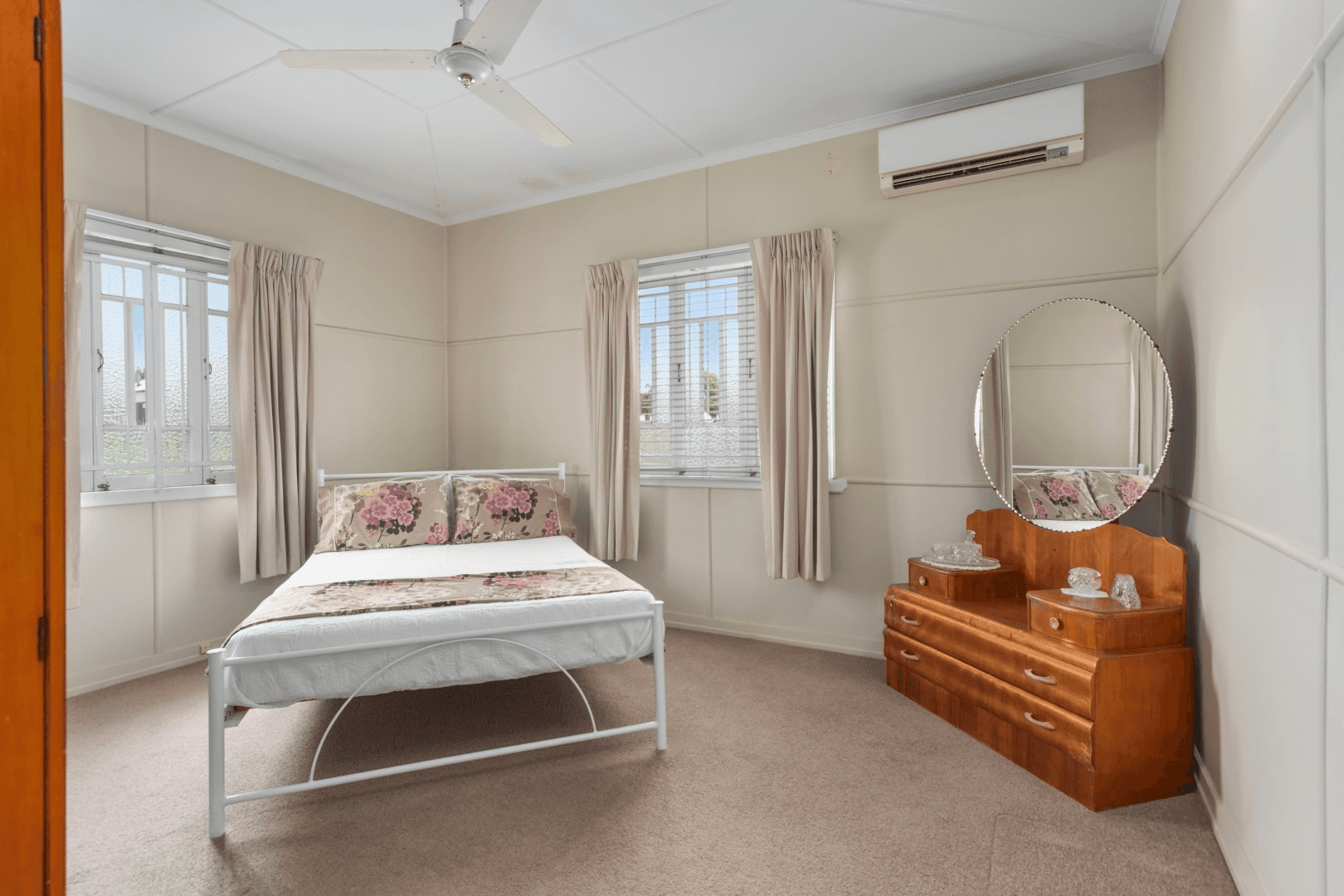 38 Smith Street, NORTH IPSWICH, QLD 4305