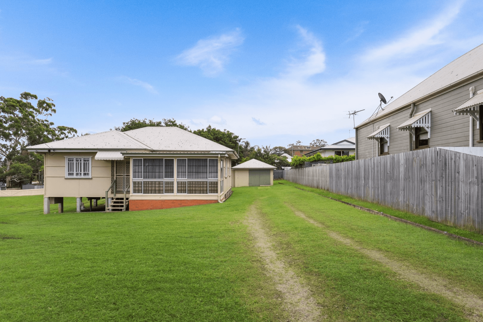 38 Smith Street, NORTH IPSWICH, QLD 4305