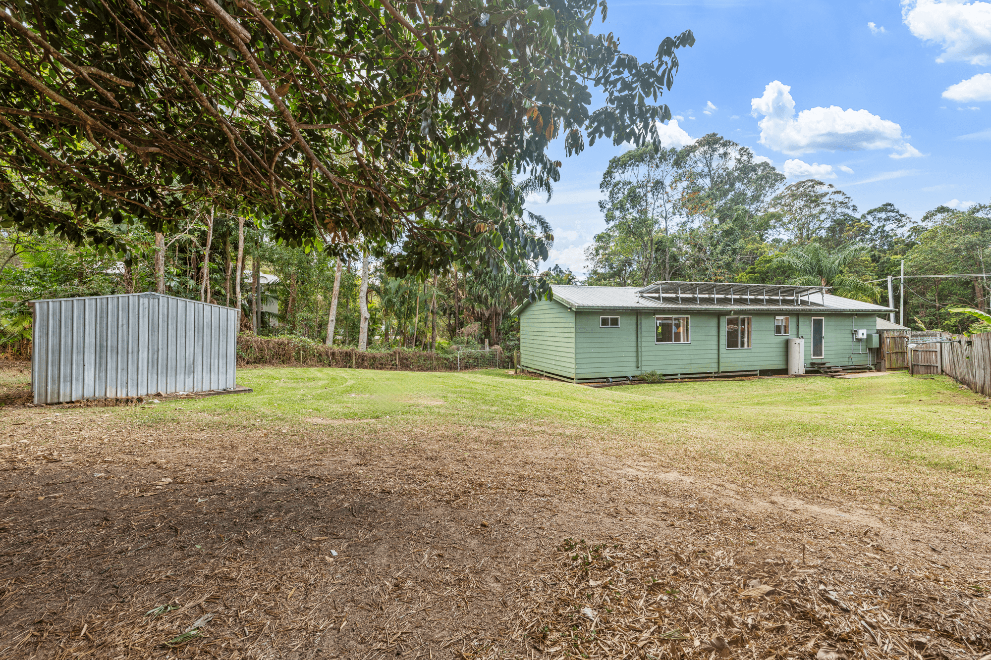 8B Cribb Street, LANDSBOROUGH, QLD 4550