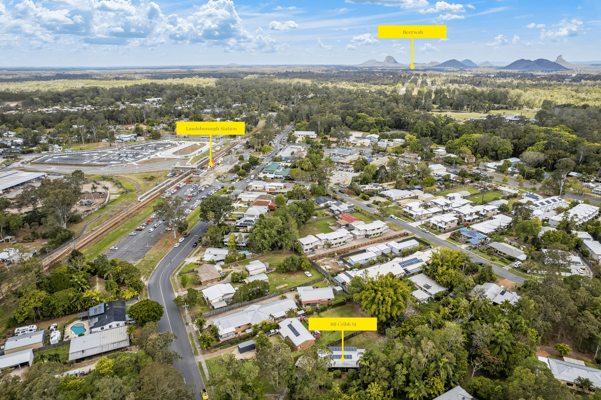 8B Cribb Street, LANDSBOROUGH, QLD 4550