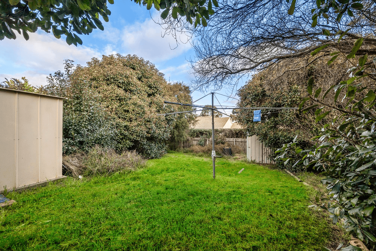 100 Mainwaring Rich Circuit, PALMERSTON, ACT 2913