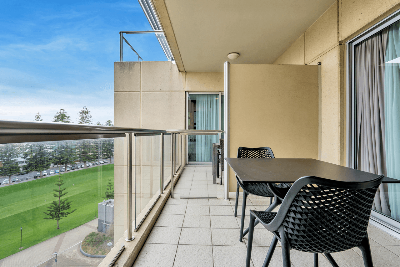 631/16 Holdfast Promenade, Glenelg, SA 5045