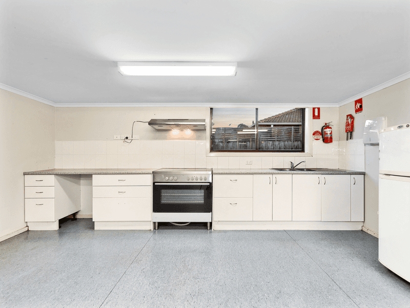 36 Lyall Street, CRANBOURNE, VIC 3977