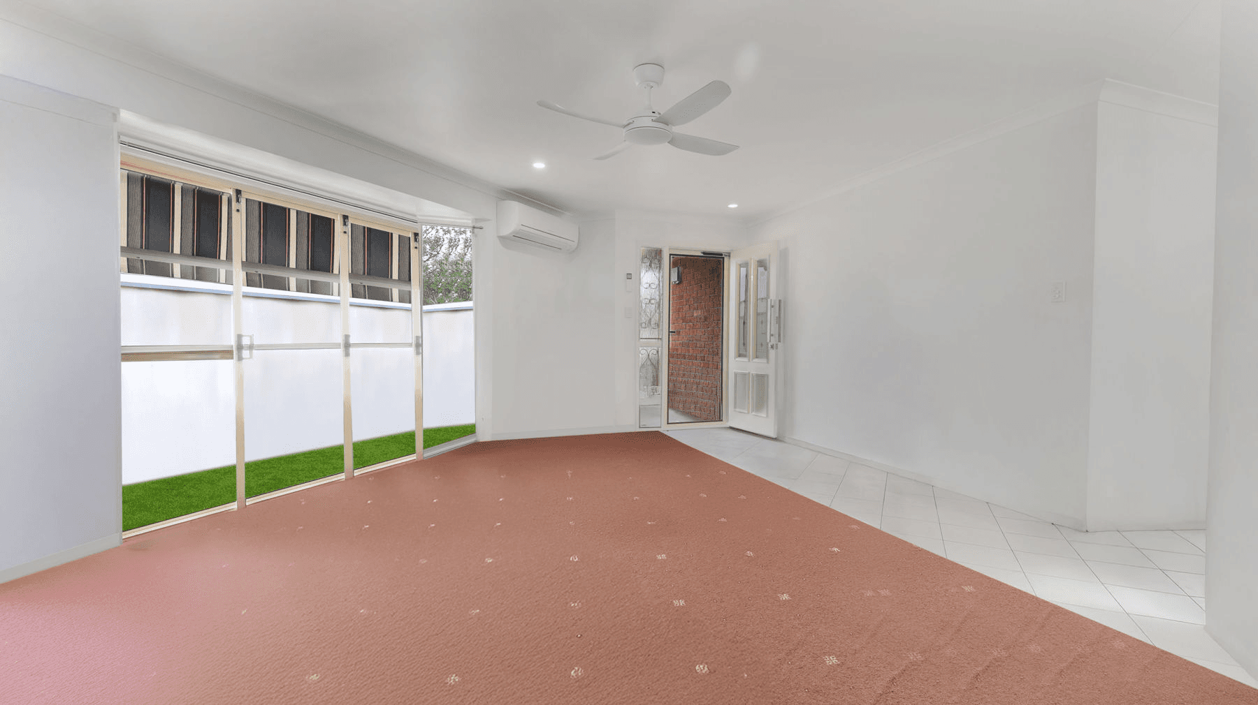1/6 Mannuem Court, RANGEVILLE, QLD 4350