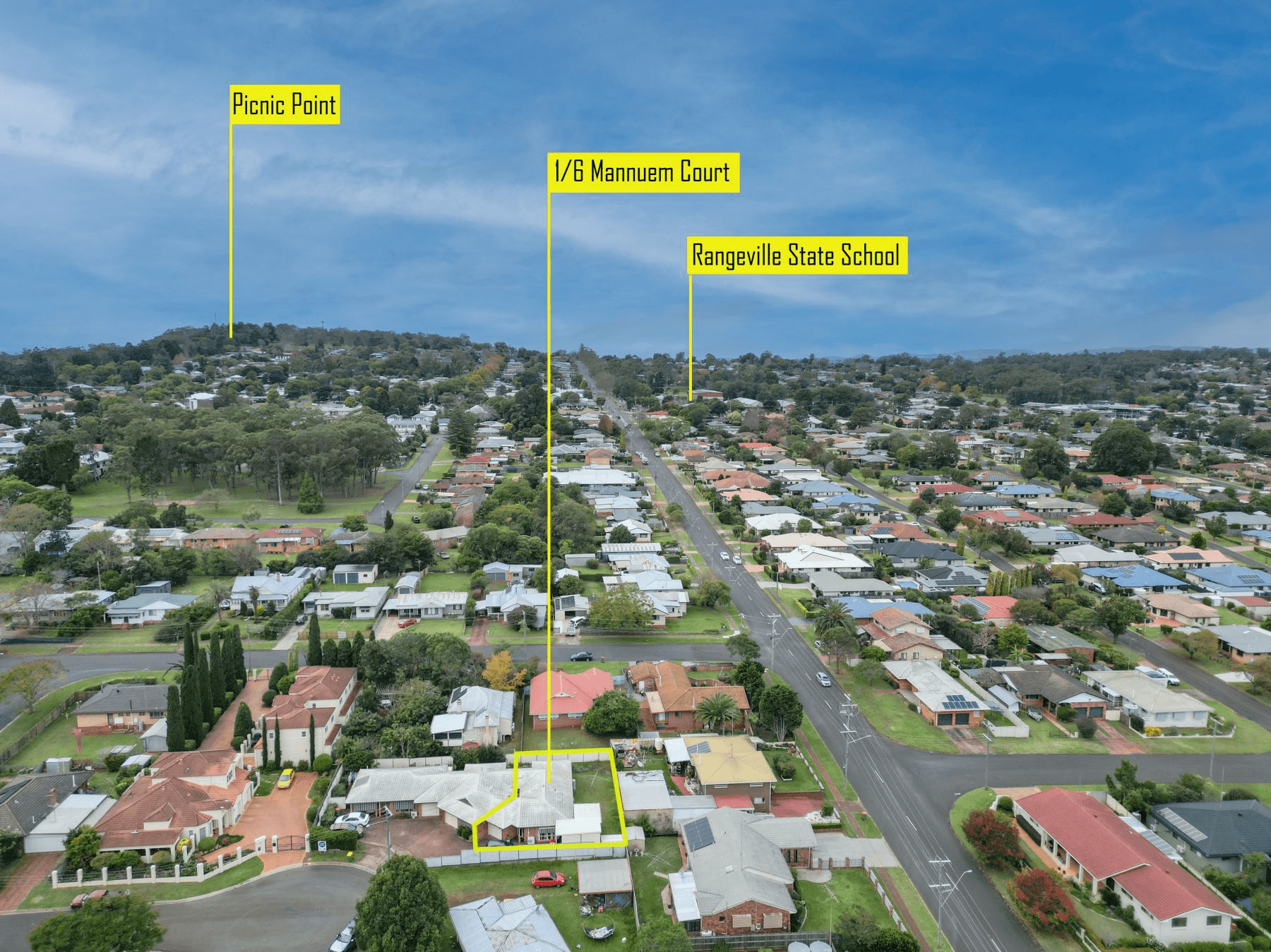 1/6 Mannuem Court, RANGEVILLE, QLD 4350